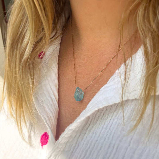 Delicate Crystal Necklace - Lil Aryenne